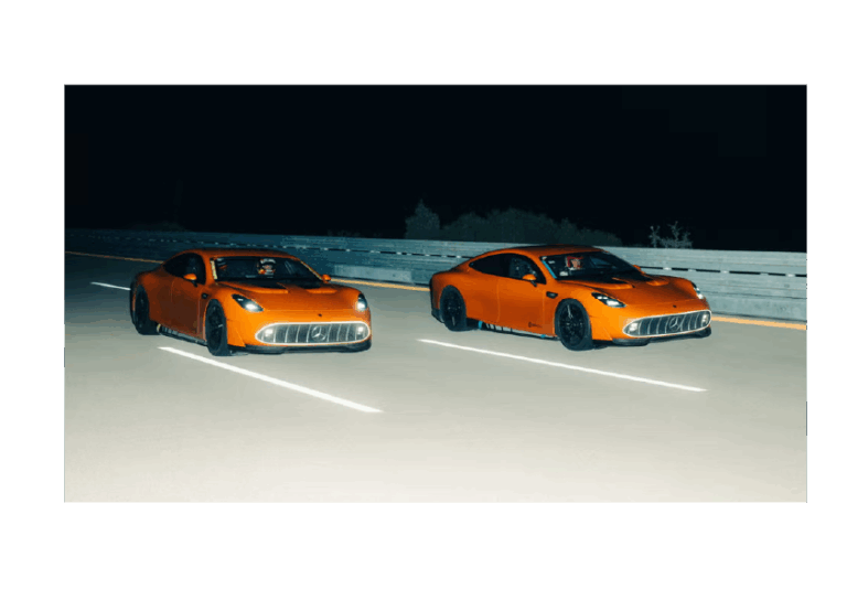 Deux prototypes Mercedes AMG GT XX orange roulant de nuit sur circuit, en test d’endurance